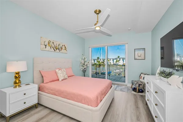 $1,150,000 | 400 150th Avenue, Unit 207, Madeira Beach, FL 33708