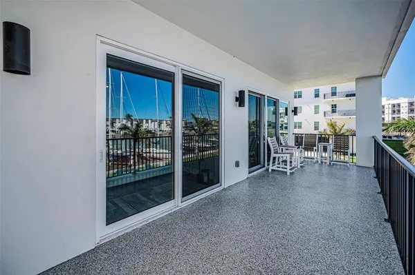 $1,150,000 | 400 150th Avenue, Unit 207, Madeira Beach, FL 33708