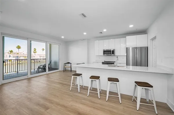 $1,150,000 | 400 150th Avenue, Unit 207, Madeira Beach, FL 33708