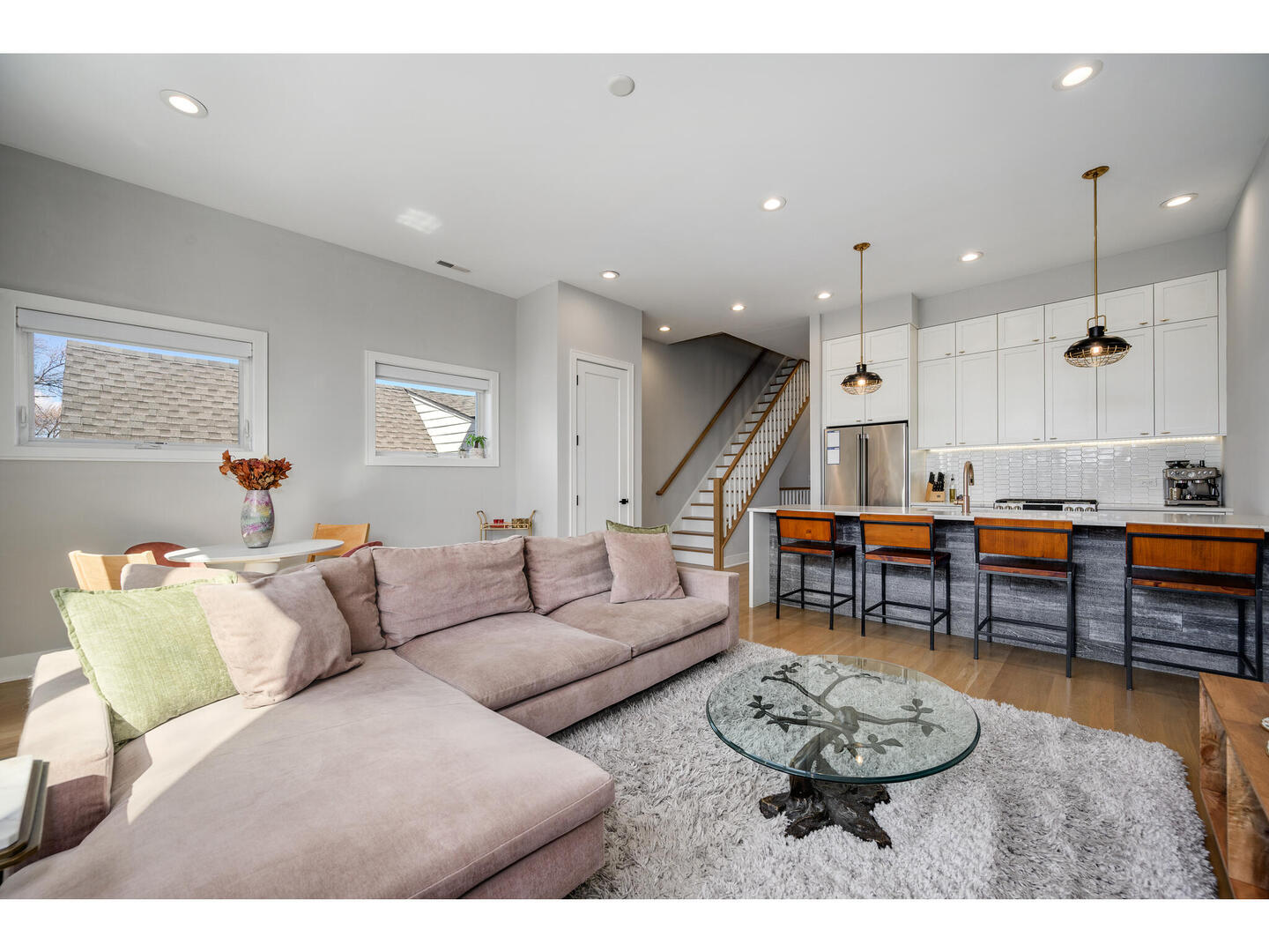 2705 North Hamlin Avenue, Unit 3 Chicago, IL 60647 - Photo 2 of 22