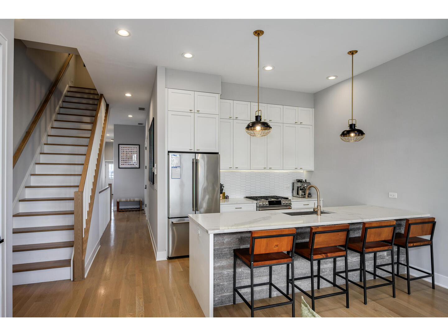 2705 North Hamlin Avenue, Unit 3 Chicago, IL 60647 - Photo 5 of 22