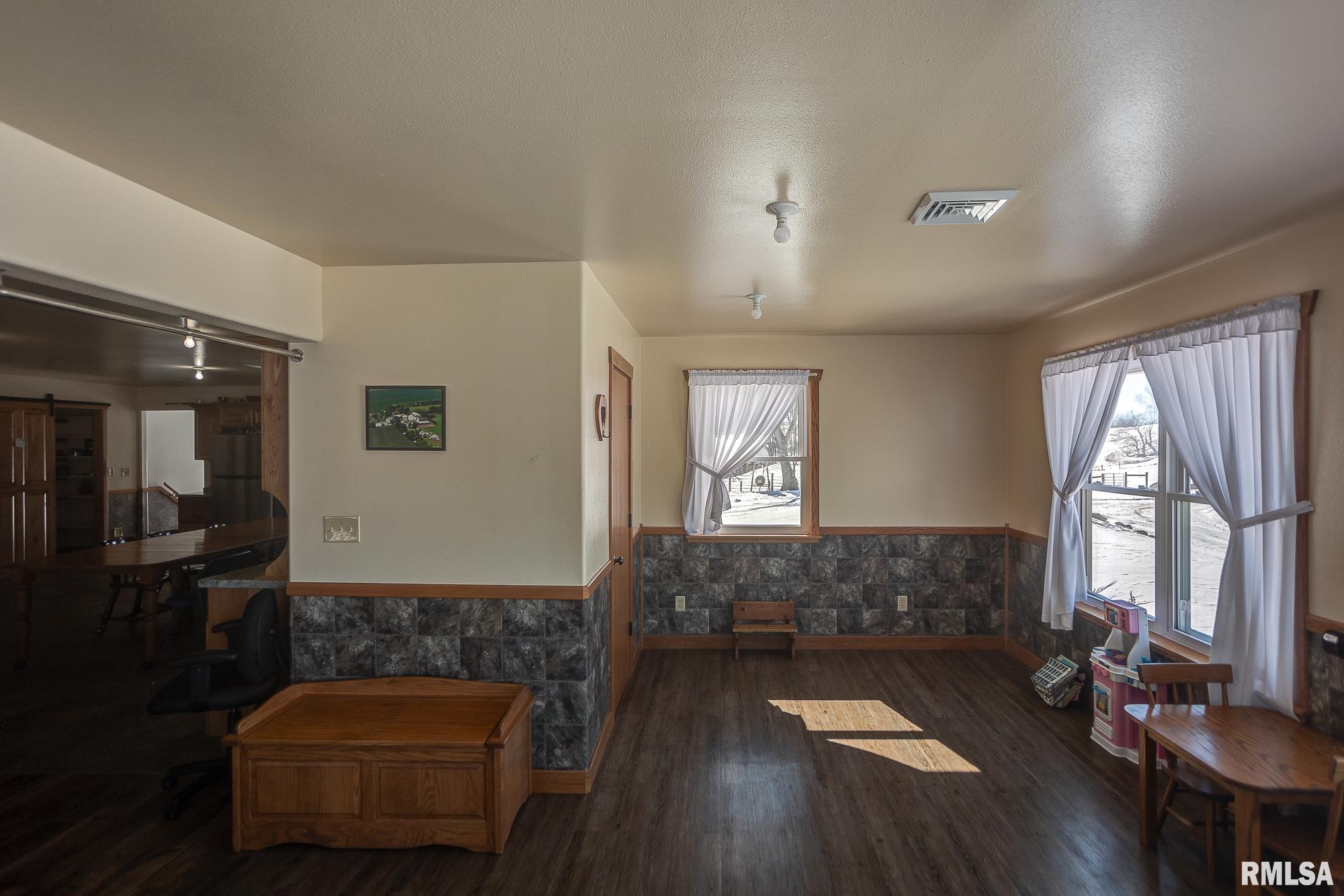 1548 Koehn Road Rockwood, IL 62280 - Photo 20 of 65