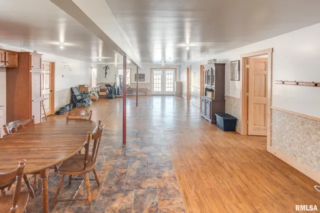 $422,000 | 1548 Koehn Road, Rockwood, IL 62280