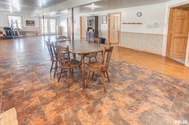 $422,000 | 1548 Koehn Road, Rockwood, IL 62280