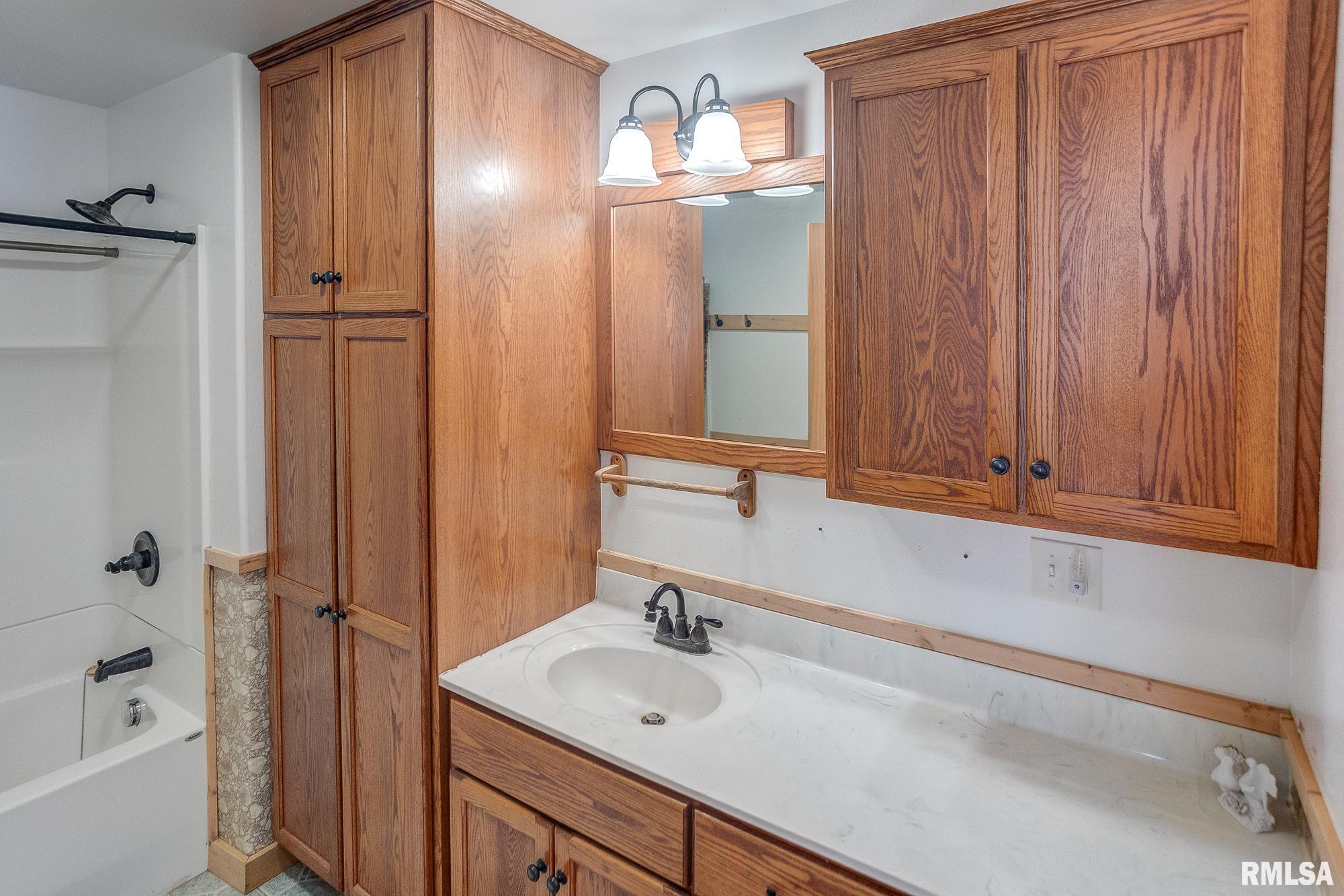 1548 Koehn Road Rockwood, IL 62280 - Photo 42 of 65