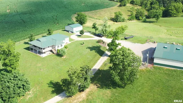 $422,000 | 1548 Koehn Road, Rockwood, IL 62280