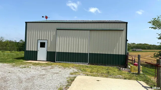 $422,000 | 1548 Koehn Road, Rockwood, IL 62280