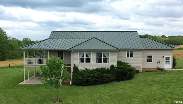 $422,000 | 1548 Koehn Road, Rockwood, IL 62280