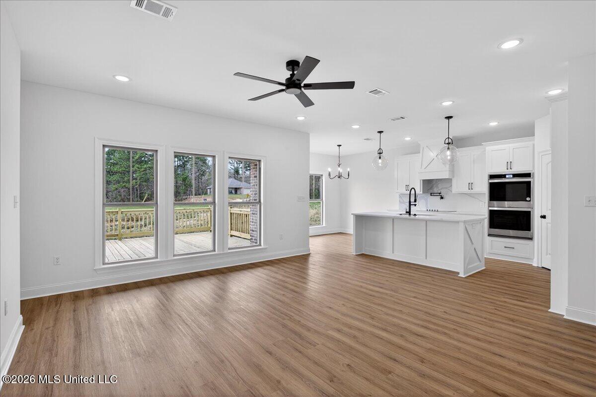5 Bounds Road Sumrall, MS 39482 - Photo 5 of 23 Living Room Open