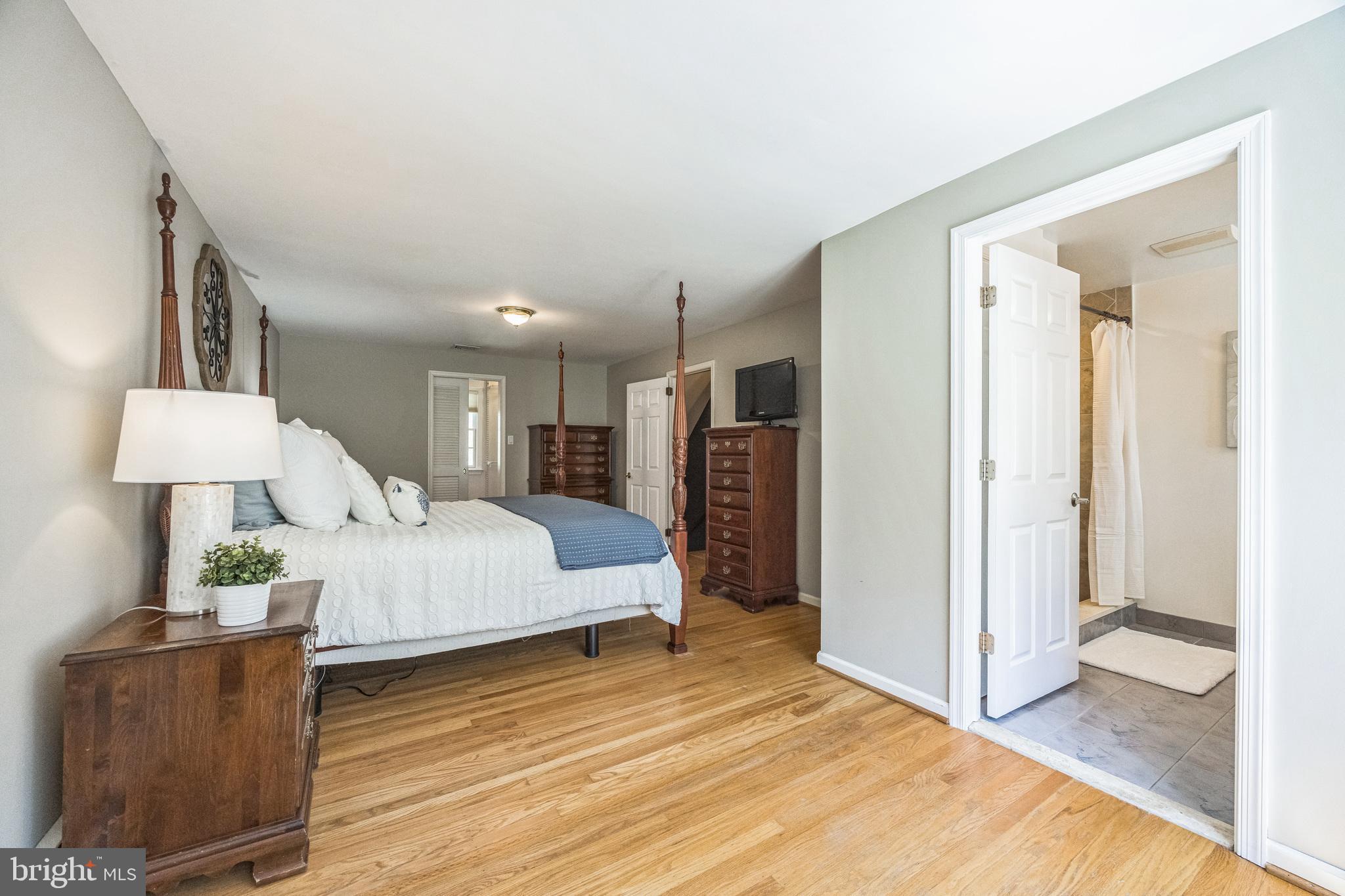 115 West Possum Hollow Road Wallingford, PA 19086 - Photo 15 of 34 Primary Suite