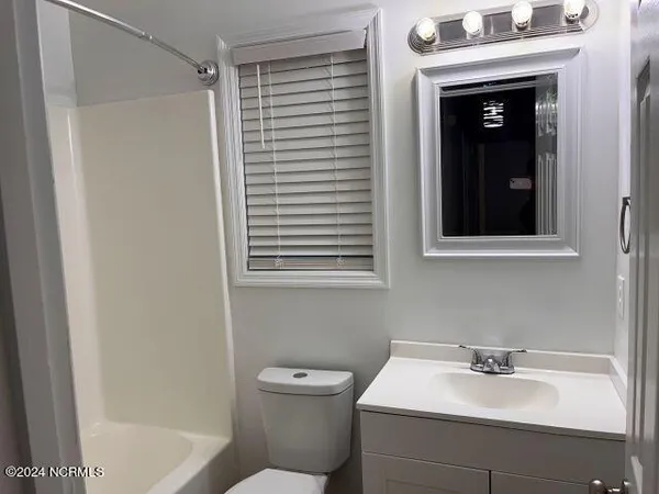 $1,500 | 1531 Rosemond Drive, Greenville, NC 27834