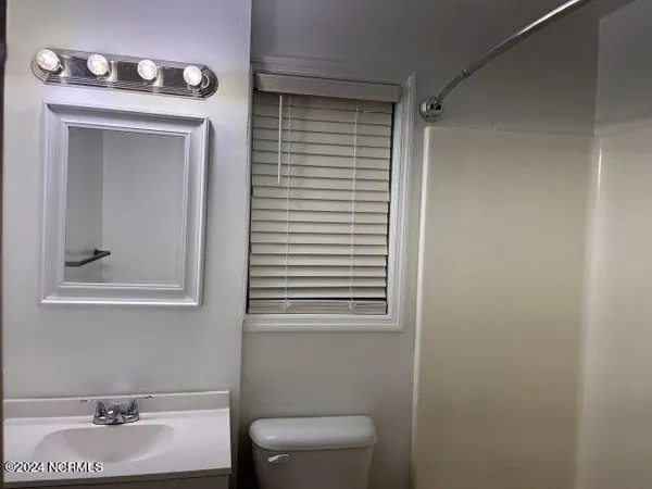 $1,500 | 1531 Rosemond Drive, Greenville, NC 27834