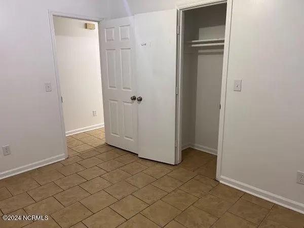 $1,500 | 1531 Rosemond Drive, Greenville, NC 27834