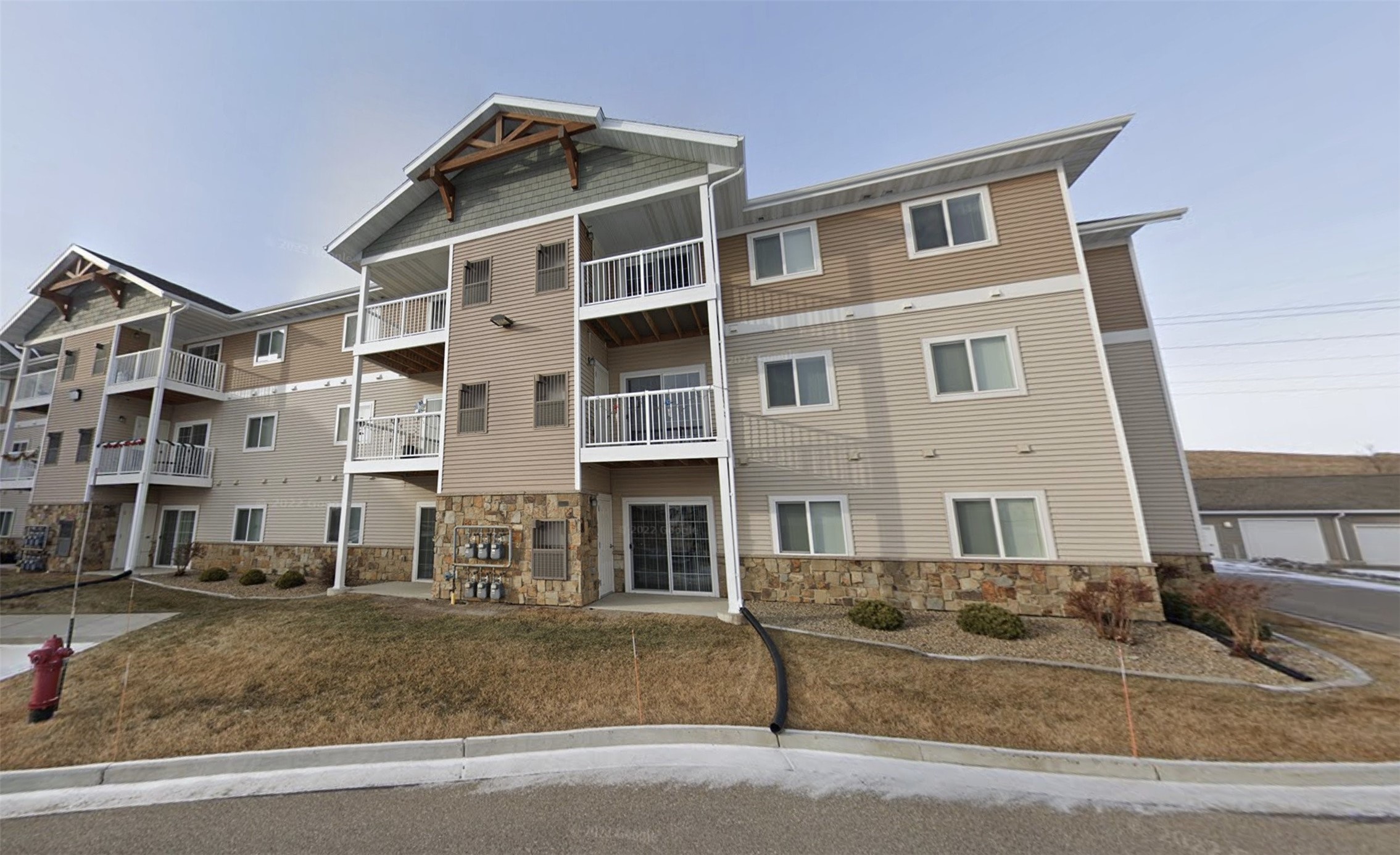 2821 Ithaca Drive Bismarck, ND 58503 - Photo 4 of 8 a front view of a building