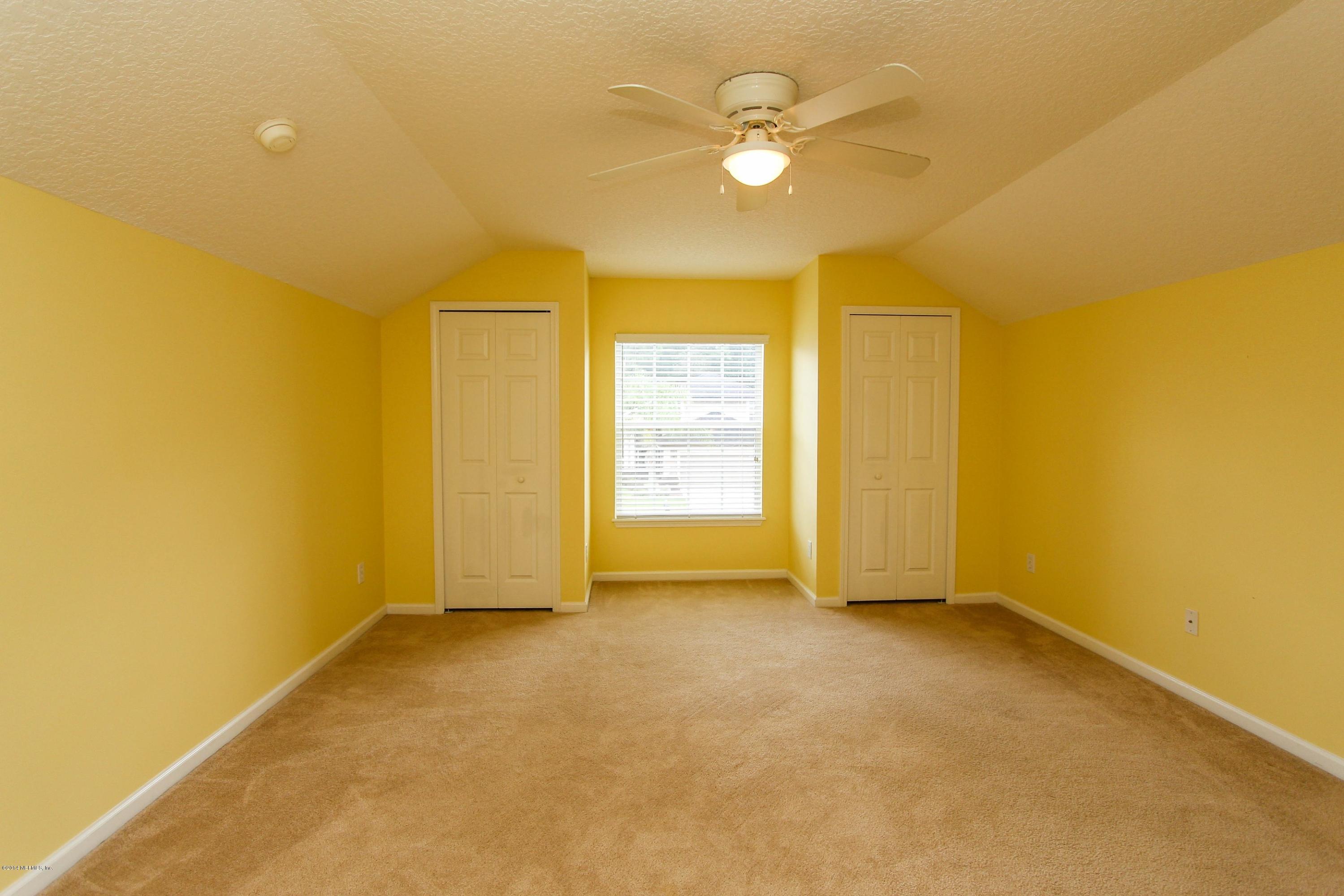 1252 Ribbon Road St. Johns, FL 32259 - Photo 20 of 27 a view of an empty room with a window