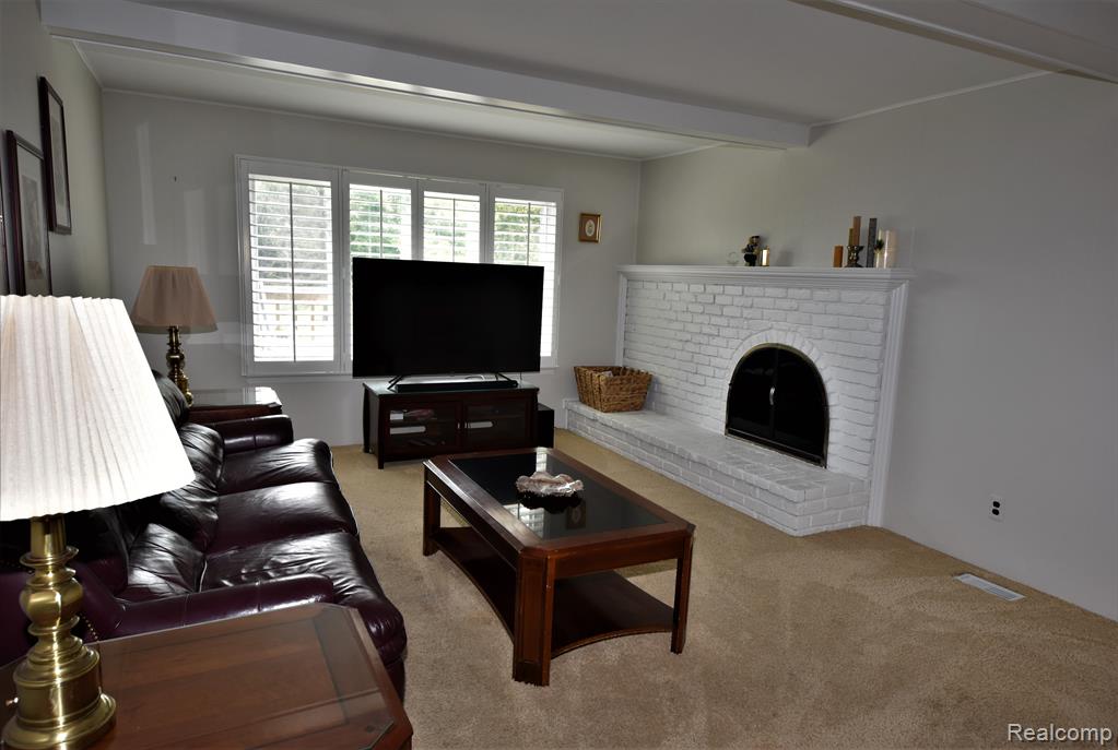 29679 High Valley Road Farmington Hills, MI 48331 - Photo 11 of 31