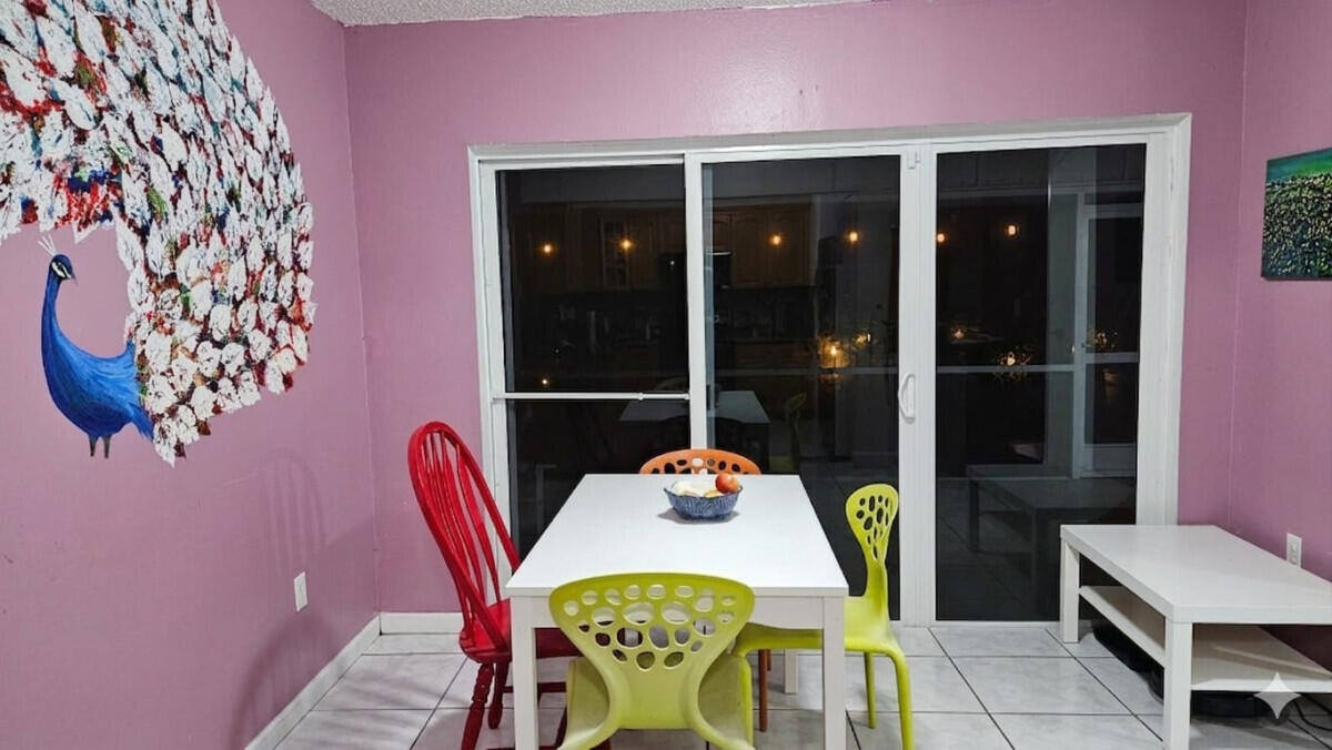 13347 Northwest 5th Terrace Miami, FL 33182 - Photo 5 of 16 5