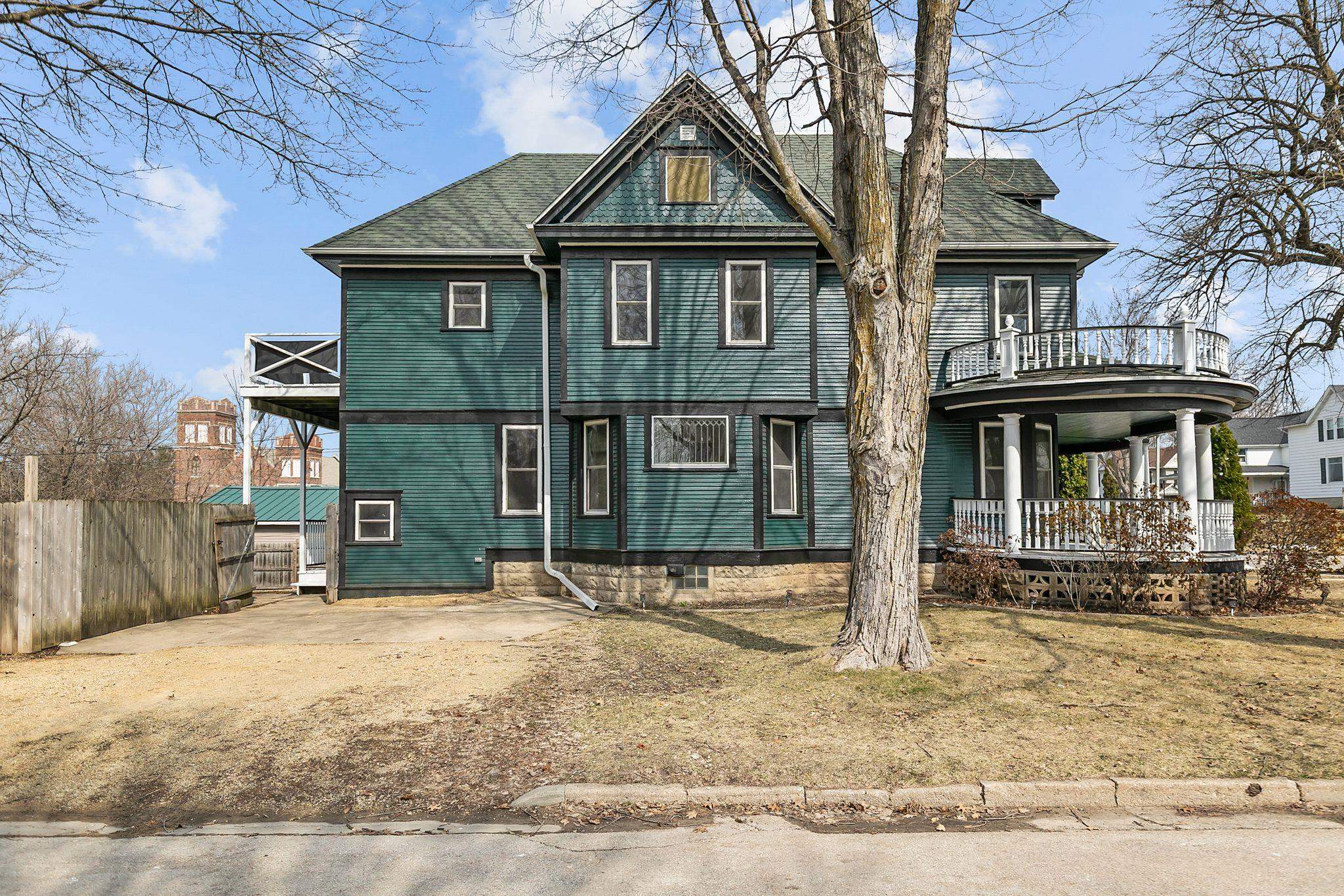 215 North Bridge Street Markesan, WI 53946 - Photo 51 of 55