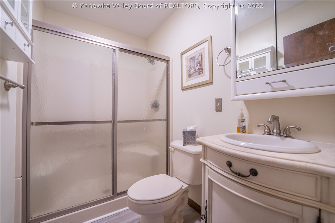 232 Eureka Road Charleston, WV 25314 - Photo 18 of 25 Gallery Image 18