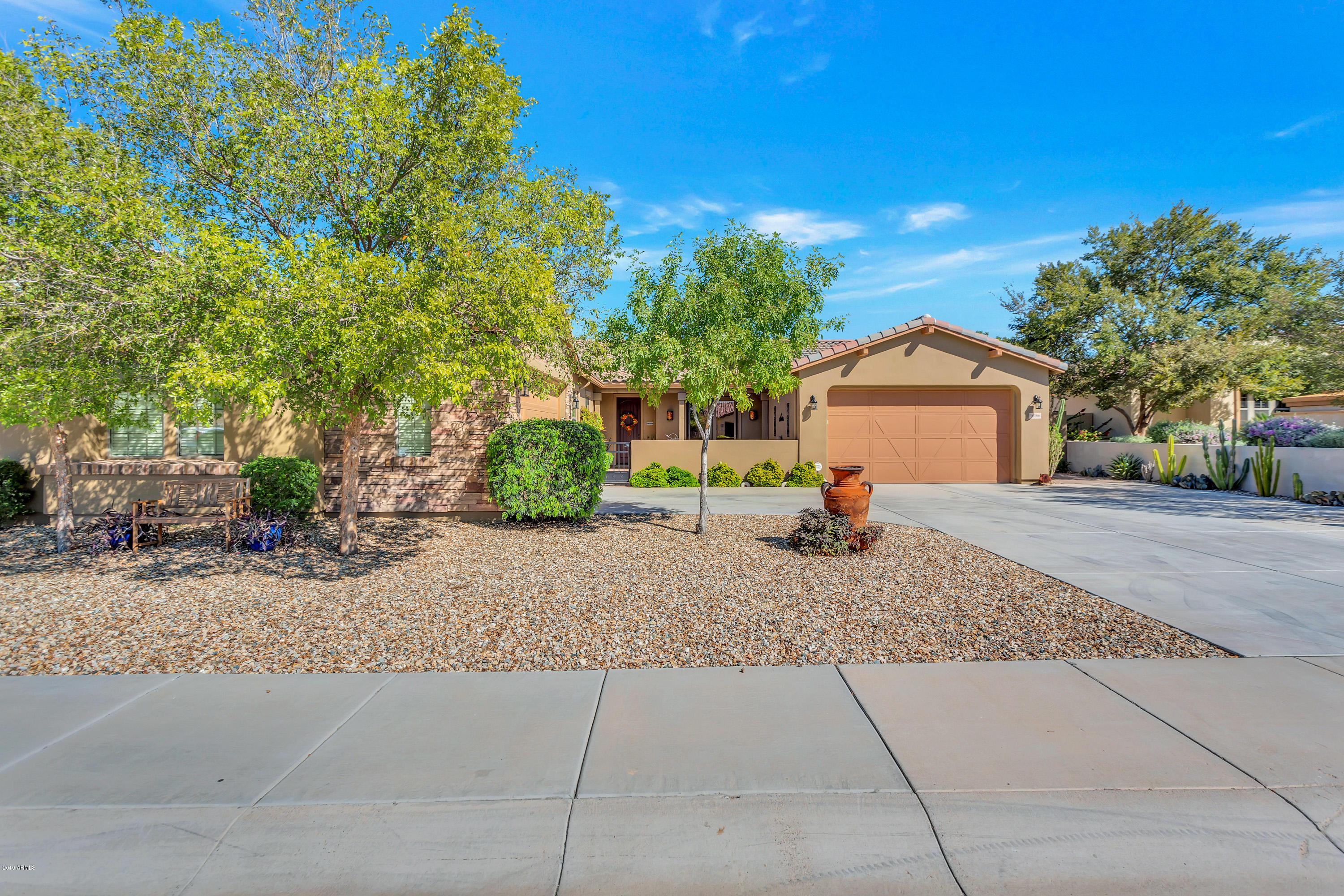 16166 West Granada Road Goodyear, AZ 85395 - Photo 2 of 36 0l1a2087