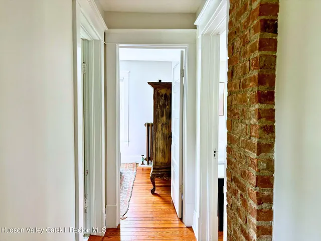 $4,000 | 590 Highway 23B, Hudson, NY 12534