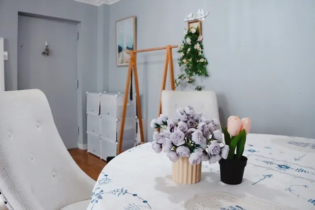 a vase of flowers sitting on a table