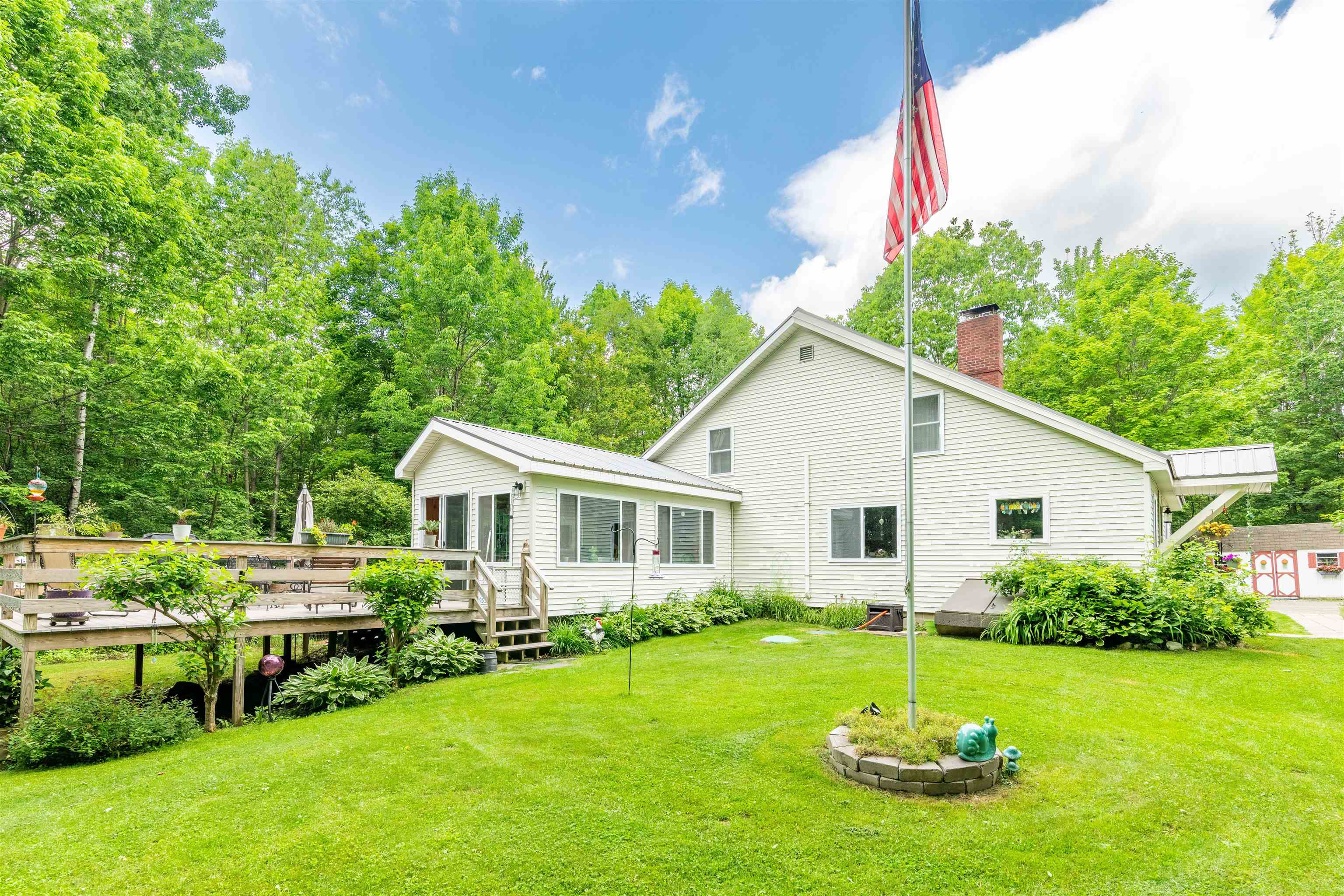 1307 Lime Kiln Road Haverhill, NH 03780 - Photo 5 of 30