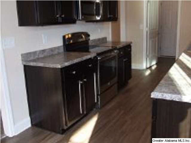 208 Makena Way, Unit 47 Alabaster, AL 35007 - Photo 4 of 10
