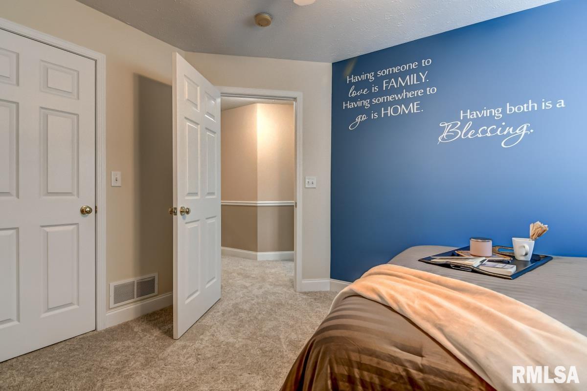 2703 Amelia Court Springfield, IL 62711 - Photo 28 of 39 Gallery Image 28