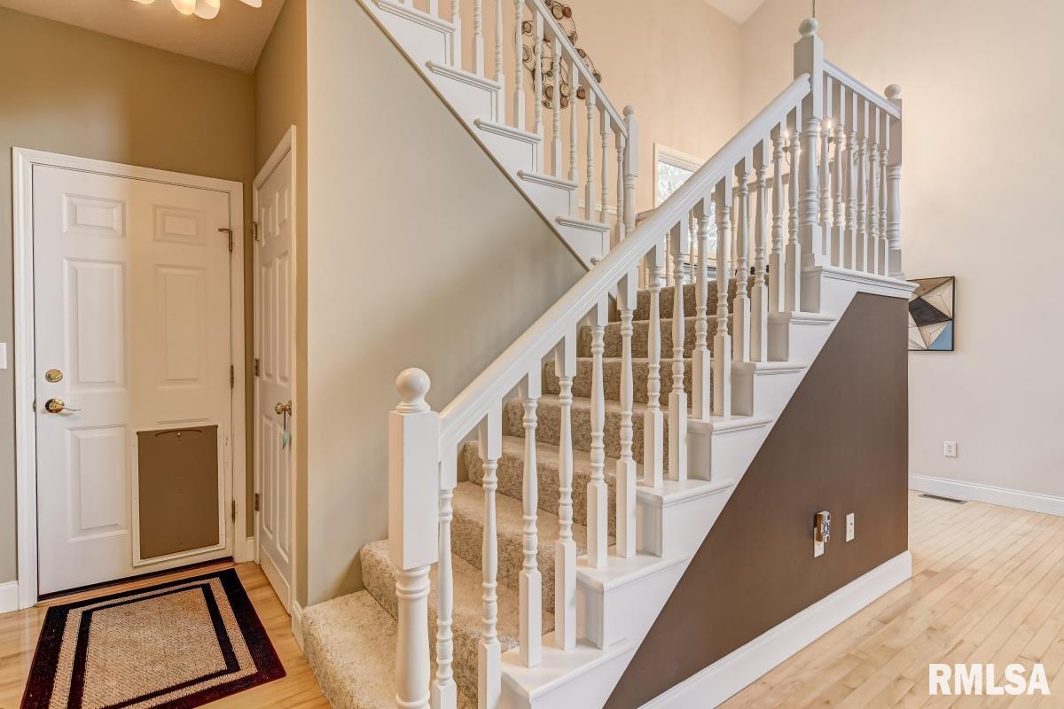 2703 Amelia Court Springfield, IL 62711 - Photo 5 of 39 Gallery Image 5