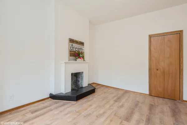 $2,250,000 | 3542 North Halsted Street, Chicago, IL 60657