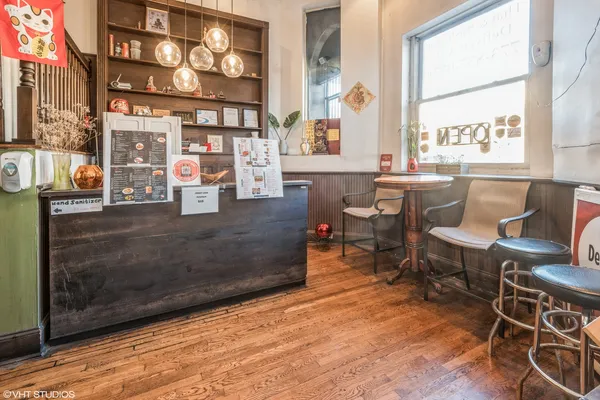 $2,250,000 | 3542 North Halsted Street, Chicago, IL 60657