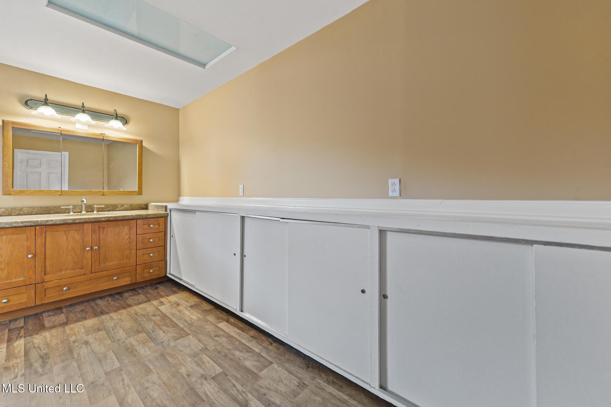 687 Oahu Street Diamondhead, MS 39525 - Photo 21 of 52 015