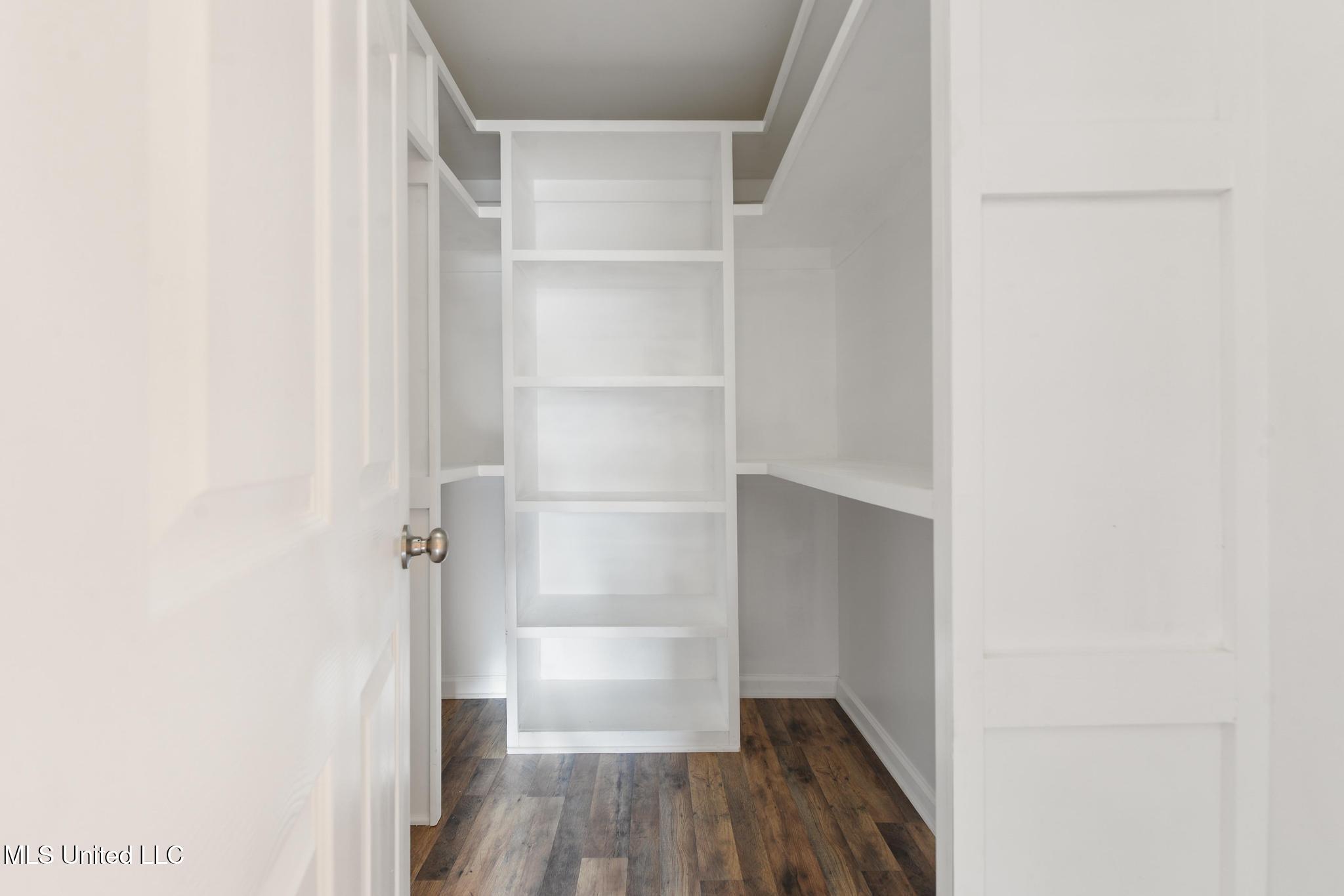 687 Oahu Street Diamondhead, MS 39525 - Photo 24 of 52 018