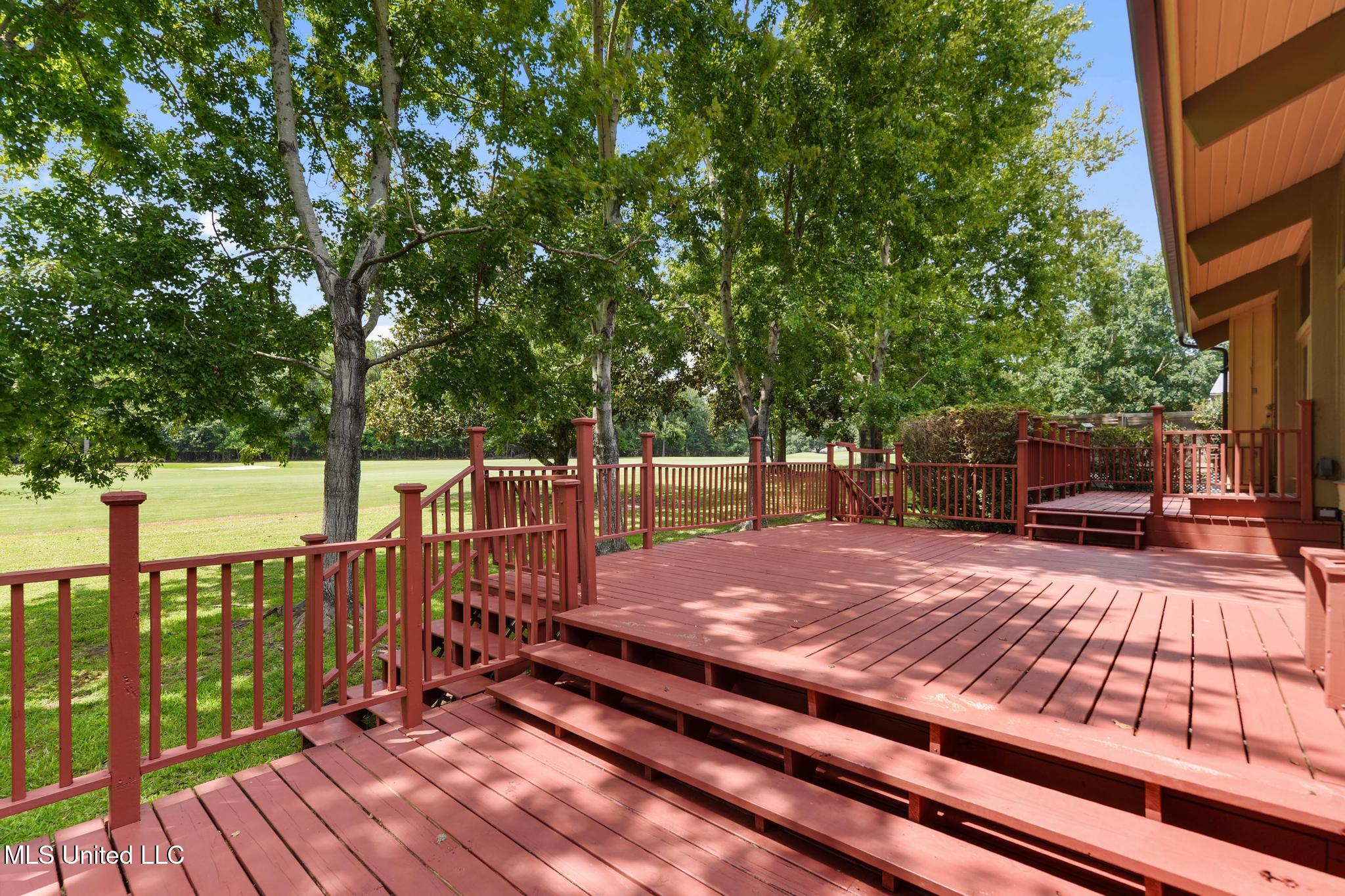 687 Oahu Street Diamondhead, MS 39525 - Photo 37 of 52 031