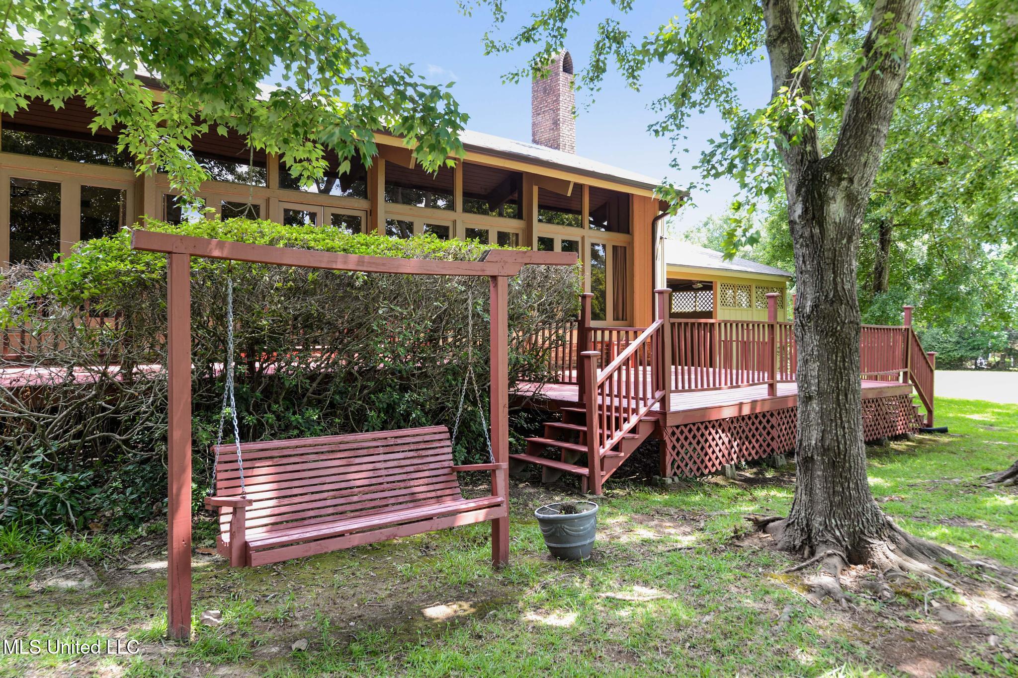 687 Oahu Street Diamondhead, MS 39525 - Photo 41 of 52 034