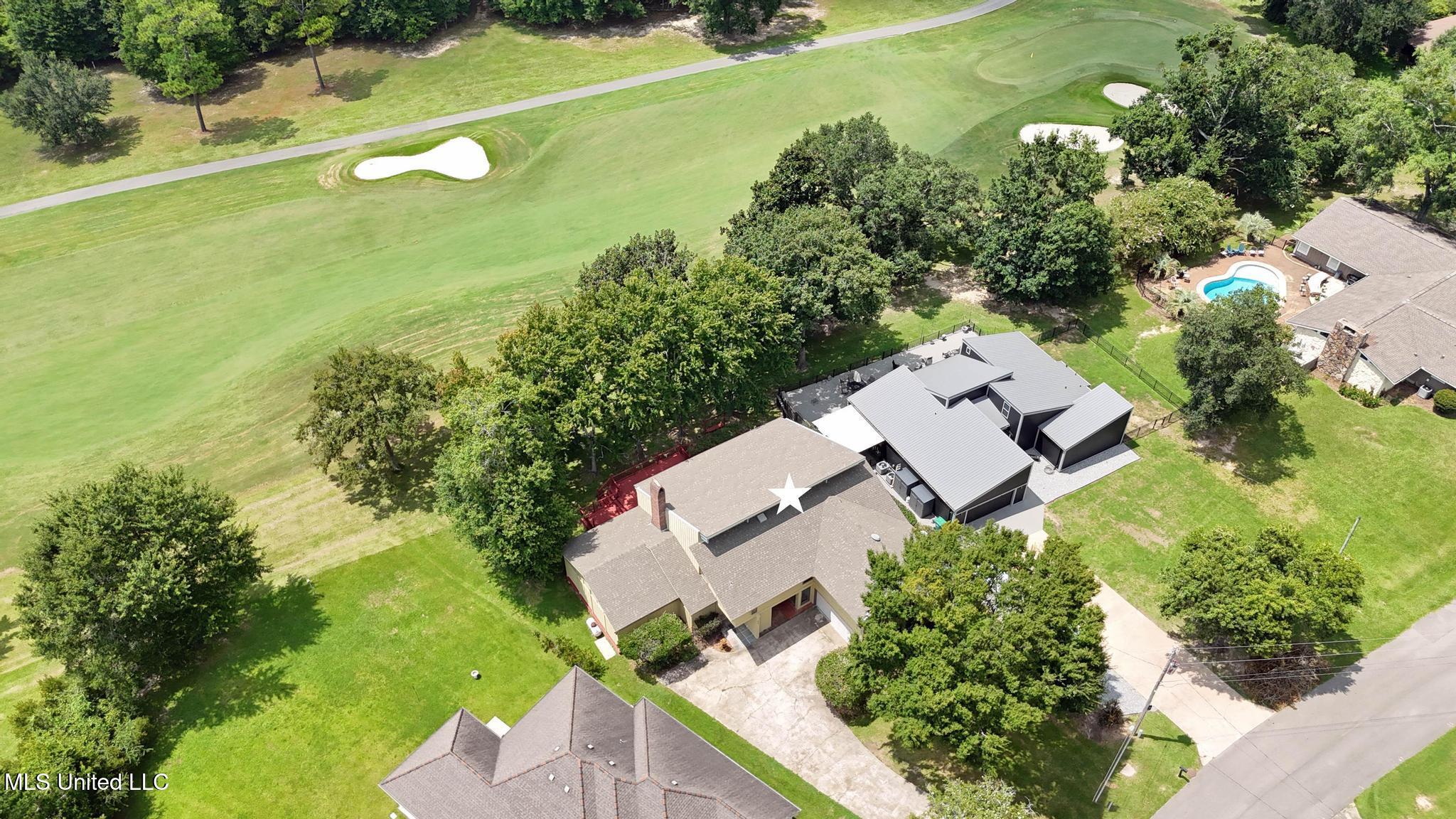 687 Oahu Street Diamondhead, MS 39525 - Photo 45 of 52 038