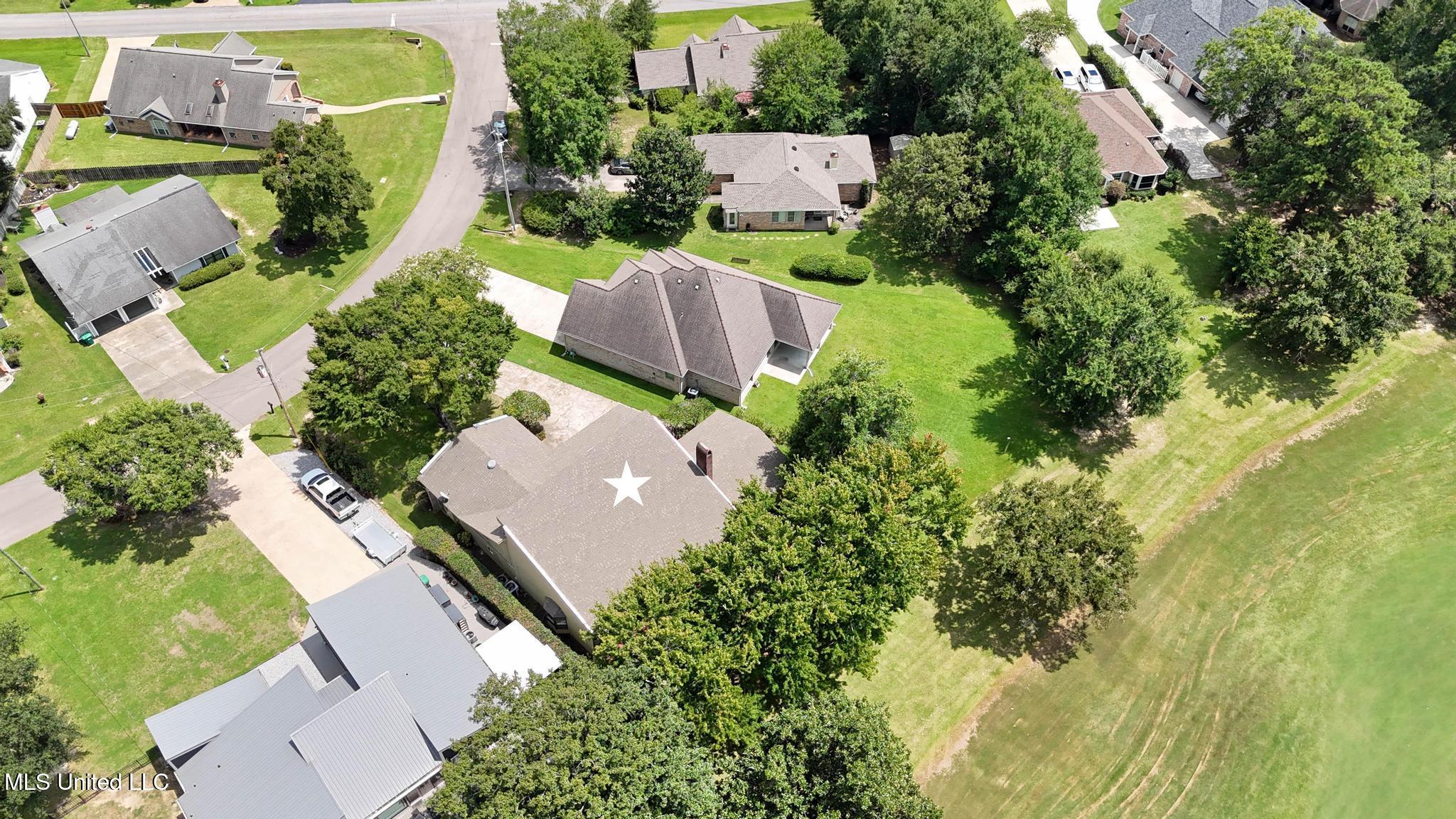 687 Oahu Street Diamondhead, MS 39525 - Photo 50 of 52 043