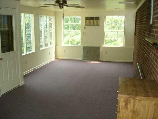 883 Middle Road Castle Shannon, PA 15234 - Photo 3 of 6 Other.