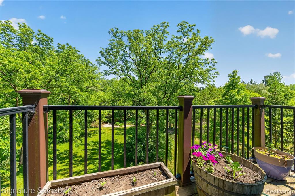 30650 Lahser Road Beverly Hills, MI 48025 - Photo 71 of 93