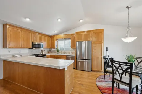 $815,000 | 9830 Marcella Lane, Windsor, CA 95492