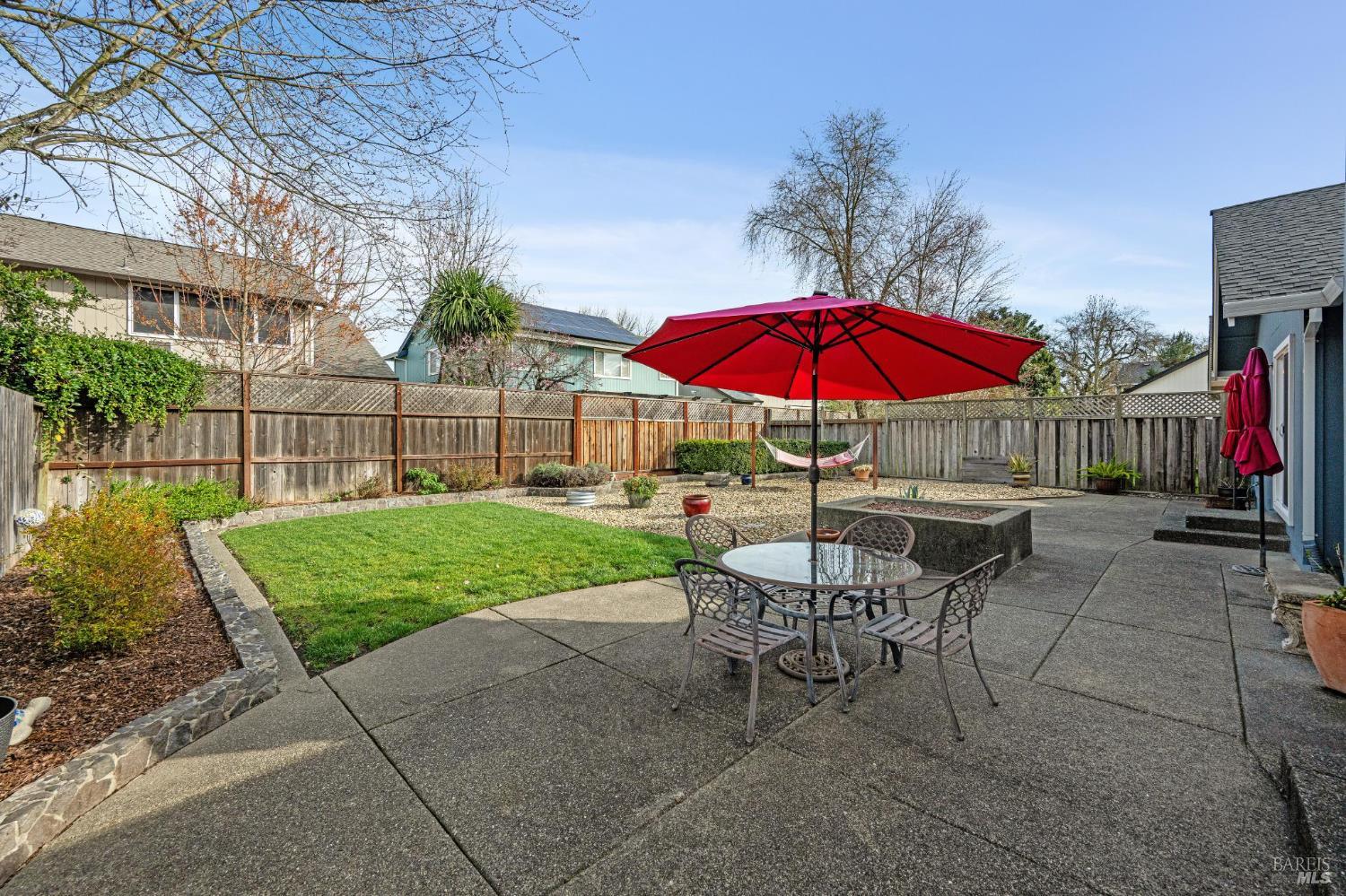 9830 Marcella Lane Windsor, CA 95492 - Photo 35 of 40