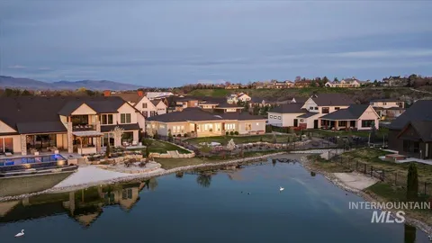 $1,997,000 | 2379 South Mallard Wing Way, Eagle, ID 83616
