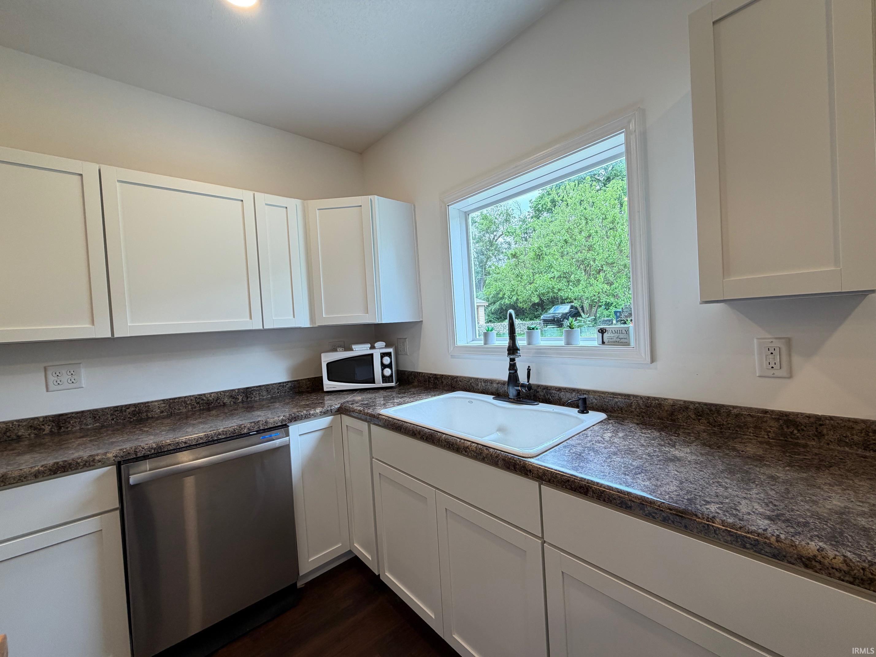1102 3rd Street Covington, IN 47932 - Photo 8 of 25