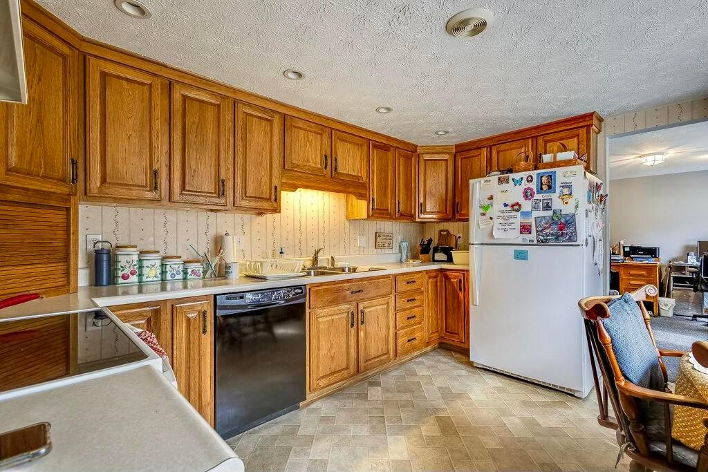16399 Sycamore Road Mount Vernon, OH 43050 - Photo 7 of 32 tempImagebO30E6