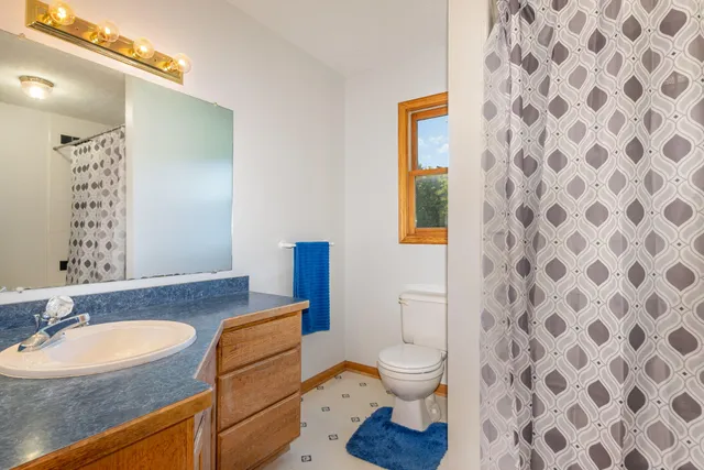 $500,000 | 4815 Herrington Road North, Webberville, MI 48892