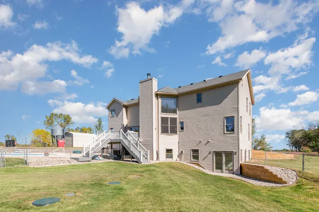 $500,000 | 4815 Herrington Road North, Webberville, MI 48892