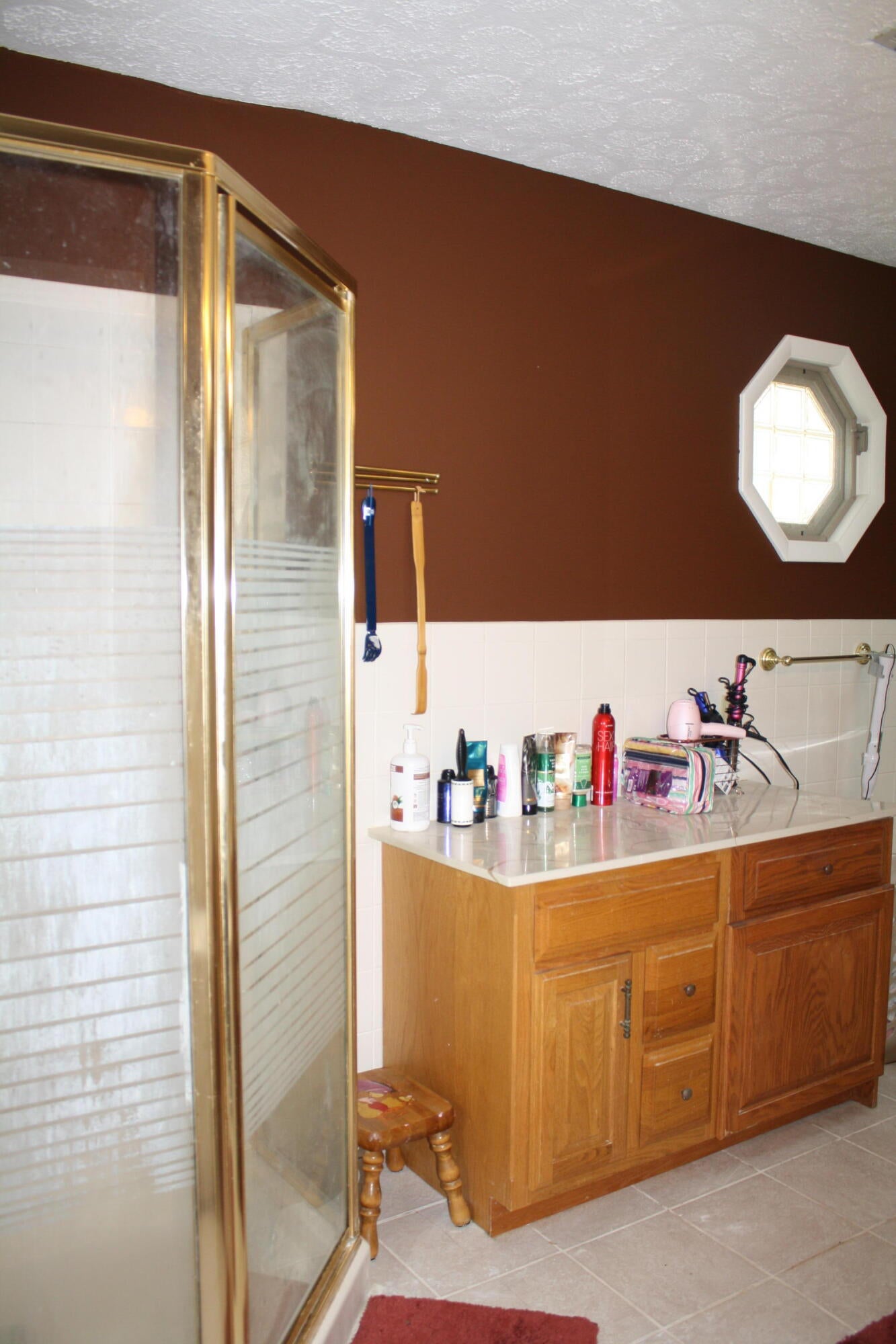 62 Howards Branch Road Hinton, WV 25951 - Photo 38 of 53 Master Bath