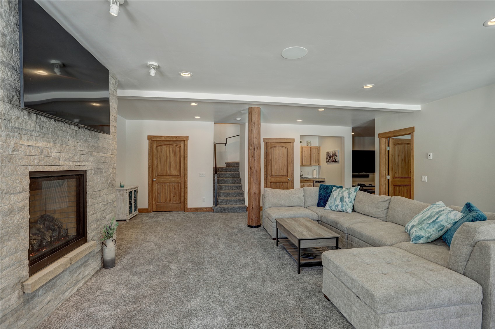 157 Barton Way Breckenridge, CO 80424 - Photo 20 of 40