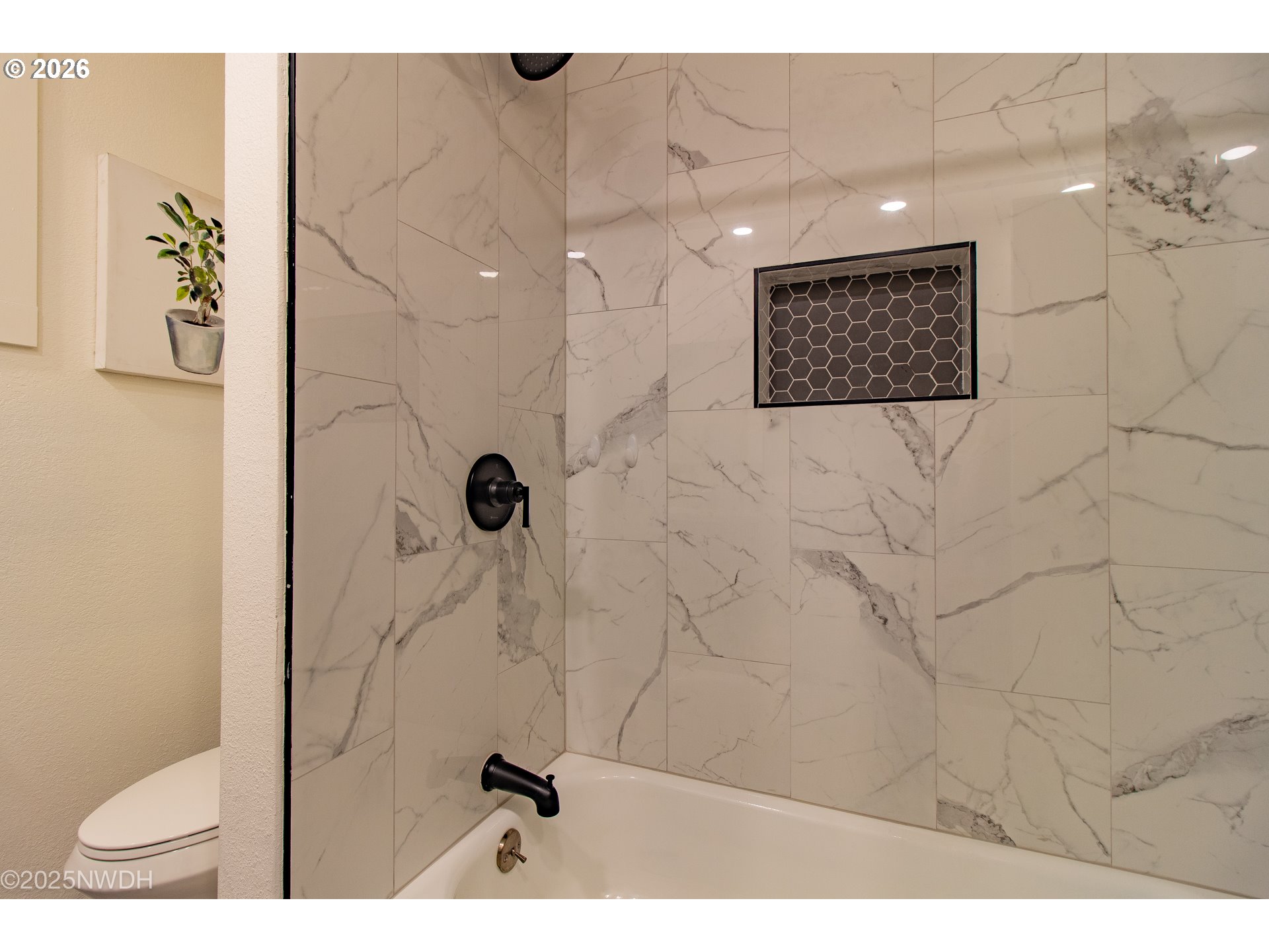 1682 Hemlock Street Eugene, OR 97404 - Photo 12 of 48